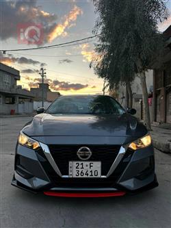 نیسان سێنترا